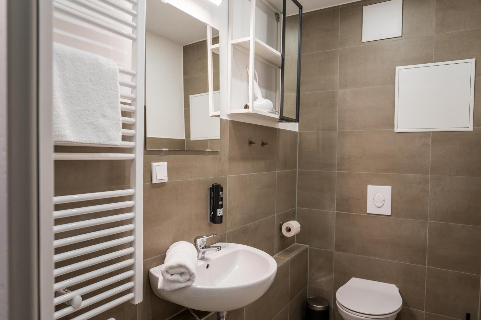 Fantastic 2 Bedroom Apartment Berlin Dış mekan fotoğraf